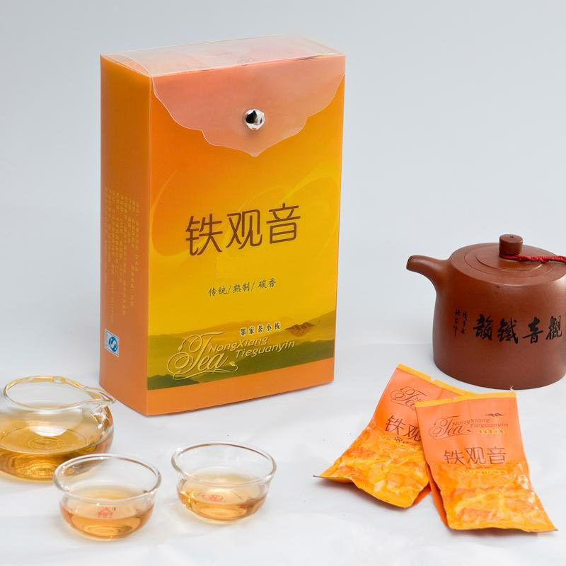 【2014新茶】 清香型铁观音500克 花香明显，茶汤入口醇厚，花香与茶水较好的融合、有丝丝回甘